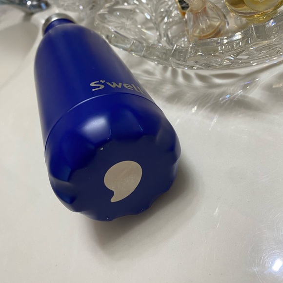 Swell water bottle - Picture 4 of 4